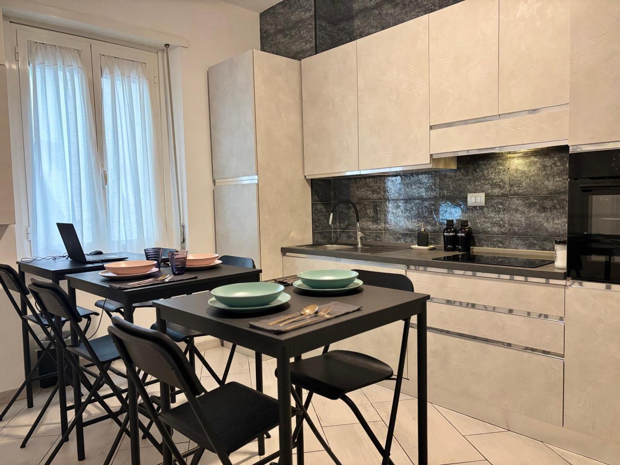 Roma Elena Hotel Bagian luar foto
