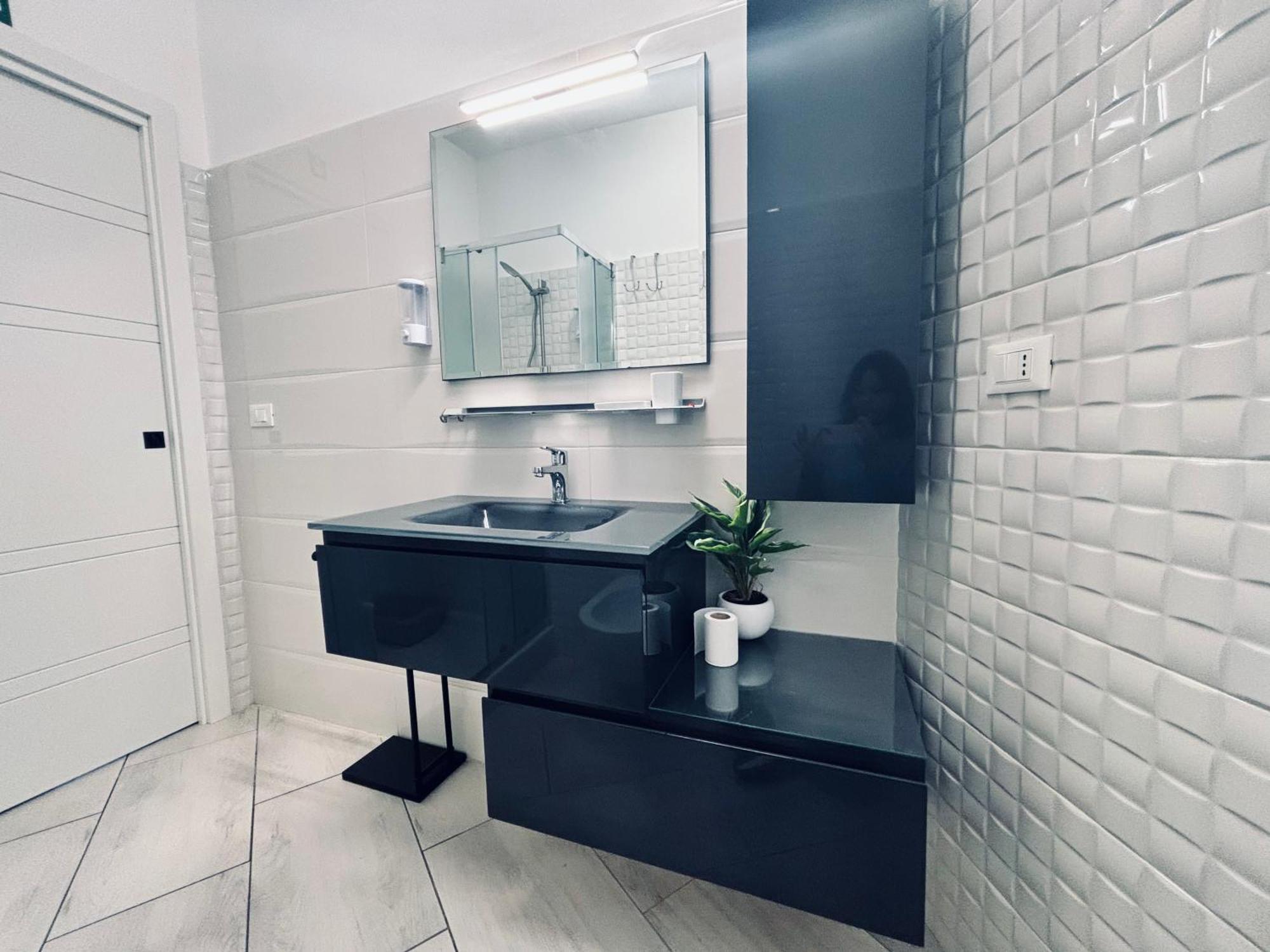 Roma Elena Hotel Bagian luar foto